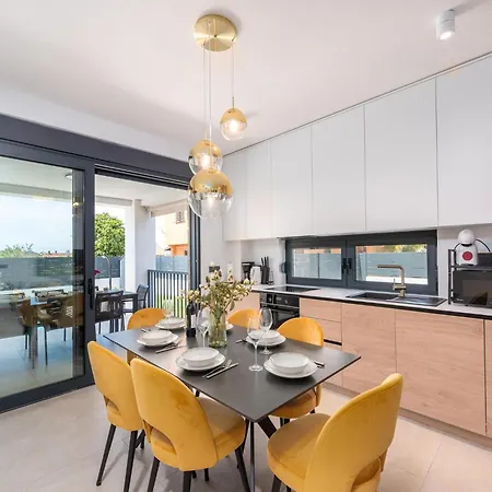 Apartment 6-person With 3 En-suites *