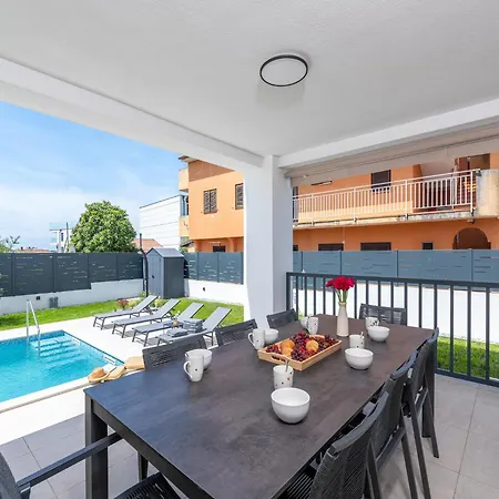 6-person With 3 En-suites * Novigrad Istria