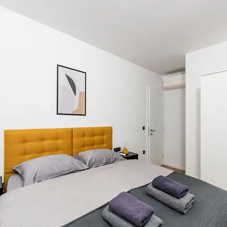 Apartamento 6-person With 3 En-suites *